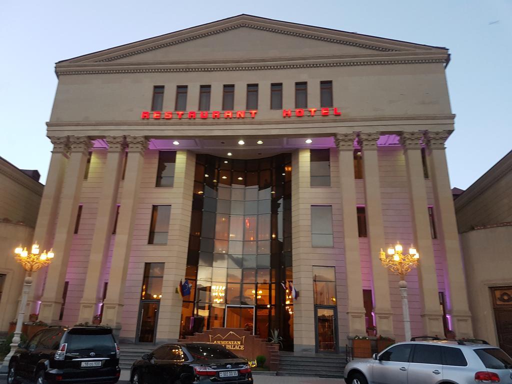 Armenian Royal Palace Erivan Exterior foto